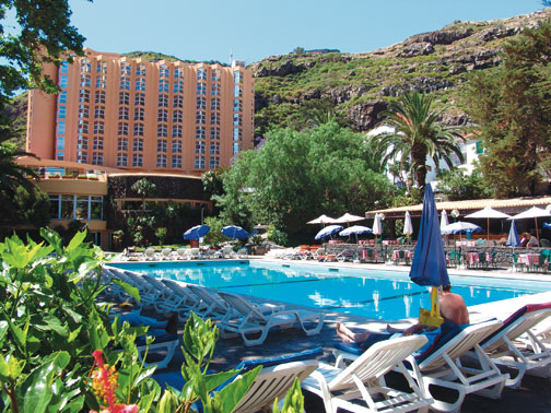 Hotel Dom Pedro Baia 4*