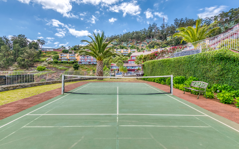 Hôtel Village Cabo Girao 4*, Séjour Portugal, Madère, Île de Madère par Ôvoyages Hôtel Village Cabo Girao 4*, Séjour Portugal, Madère, Île de Madère par Ôvoyages